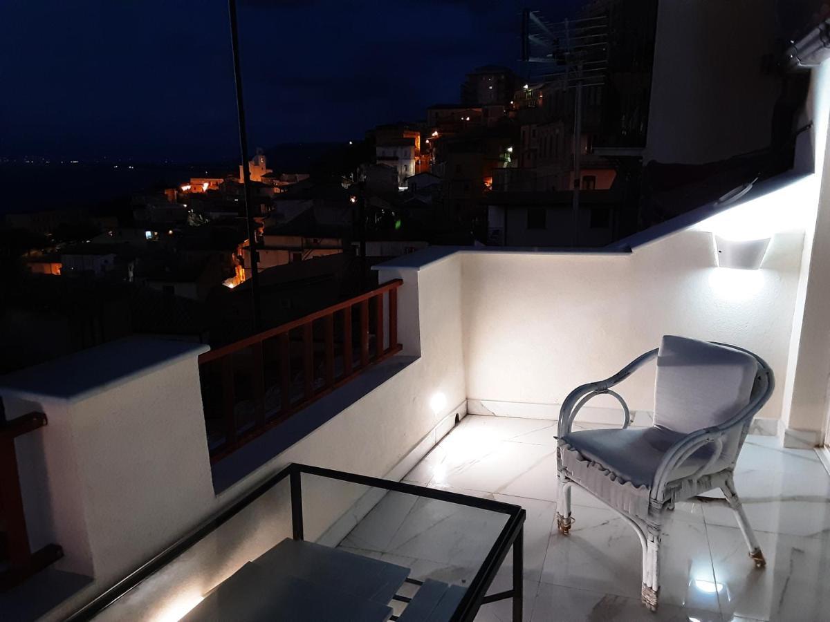 "Lo Studiolo" Apartment Пицо Екстериор снимка