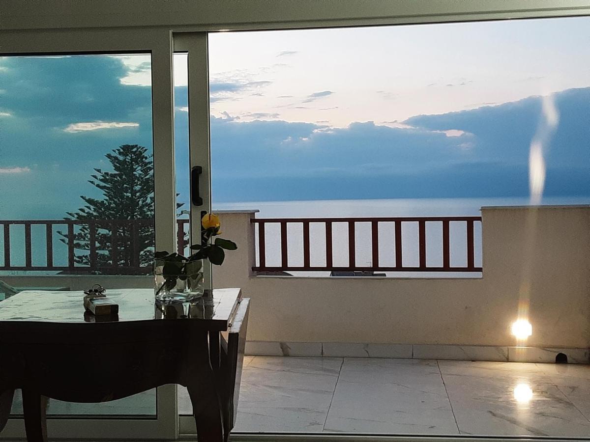 "Lo Studiolo" Apartment Пицо Екстериор снимка